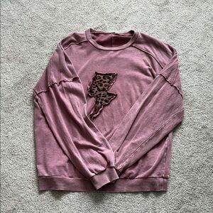 Women's Mauve Sweater with Leopard Print Accent